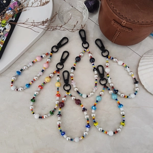 Handgefertigter Pilz Künstliche Perlen Schlüsselanhänger Mit Glasperlen Und Kunstperlen Boho Taschenanhänger Für Damen Mädchen Schmuck
