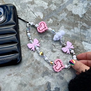 Handgefertigte Pixel Herz Schleife Perlen Handyanhänger Süße Acryl Glas Perlen Handykette Für Damen Mädchen Deko