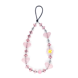 Bijou de téléphone en perles acryliques roses avec cœurs et fleurs pour femmes