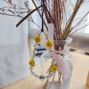 Handmade Beaded Phone Lanyard Yellow Smiley Face Glass Crystal Beads Copper Ball Strap Chain For Women Decoration