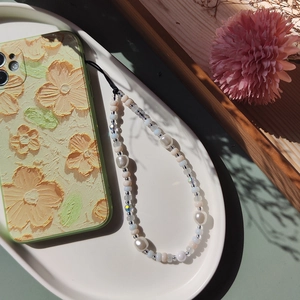 Cordino per cellulare in perle con custodia in rilievo con motivo floreale a olio