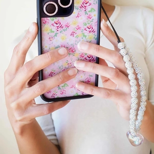Handmade Beaded Phone Strap Strawberry Heart Acrylic Rhinestone Lanyard Anti-Lost Mobile Phone Chain For Women Jewelry