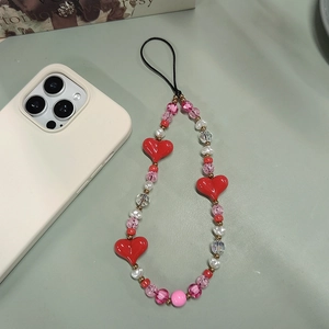 Handmade Beaded Heart Phone Chain For Women Red Acrylic Heart Beads Pink White Faux Artificial Pearl Anti-Lost Phone Strap Charm