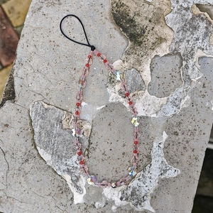 Handmade Beaded Crystal Heart Phone Chain For Women Pink Red Iridescent Resin Glass Bead Mobile Strap Wristband Ornament
