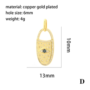Colgante de ojo turco chapado en oro de 18K con circonitas azules y diseño de escudo