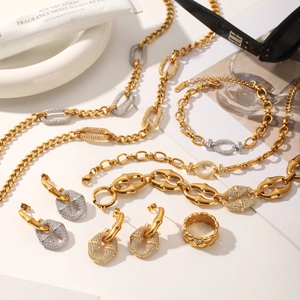 Conjunto de Joyería de Lujo de Acero Inoxidable Zirconia Cadena Cubana Collar Pulsera Pendientes Anillo para Mujer