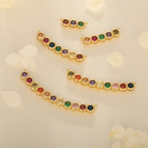 Pendentifs losange géométriques plaqués or 18 carats avec zircons de couleurs variées