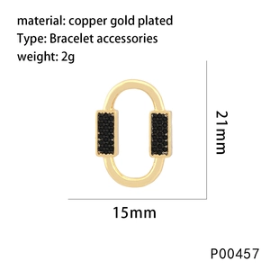 Dettaglio maglia bracciale in rame placcato oro con zirconi neri incastonati a micro-set