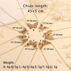 Especificaciones de collares de mariposa dorados con circonitas de colores variados