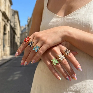 Colorful bear-shaped rings with heart zircon, featuring gold-plated open bands for women