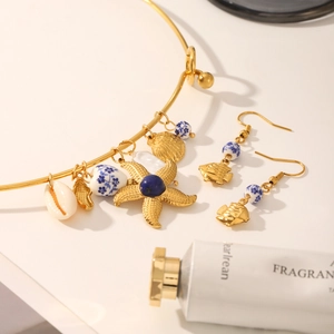 Set di Gioielli in Acciaio Inossidabile Stile Oceanico per Donna Girocollo e Orecchini con Stella Marina e Conchiglia
