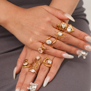 Modern Stainless Steel Open Ring For Women Gold Plated Irregular Geometric Line Zirconia Inlaid Fashion Jewelry Finger Ring