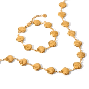 Golden 18K gold plated stainless steel shell necklace and bracelet jewelry set