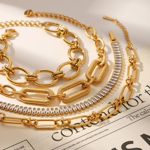 Elegant set of 18K gold plated stainless steel bracelets with zircon stones for women