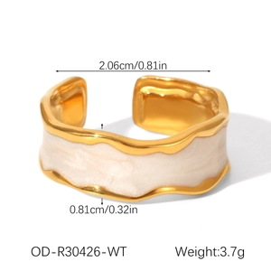 Detailed size specifications of the wavy stainless steel open ring with cream enamel