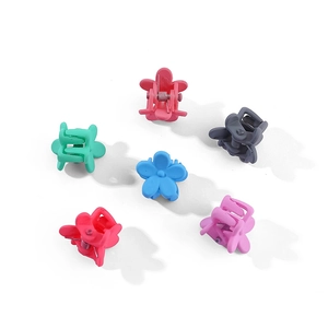 Set of 6 colorful matte flower hair claws for girls, minimalist Korean style hair clips