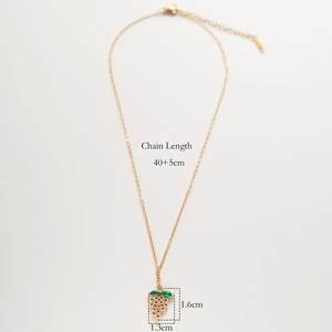 Detailed specs showing 40+5cm chain length and 1.6x1.3cm grape pendant dimensions