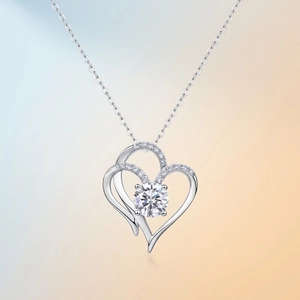 Elegant S925 sterling silver double heart necklace with a brilliant moissanite stone