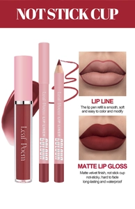 Dettaglio del set rossetto liquido opaco velluto e matita labbra impermeabile