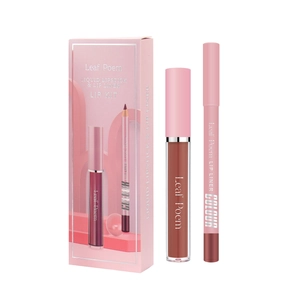 Set rossetto liquido opaco e matita labbra Leaf Poem in rosso bacca, trucco impermeabile