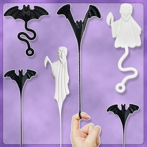Halloween Sticky Toys TPR Stretchy Wall Climbers For Kids Ghost Pumpkin Bat Skeleton Hand Prank Party Favors