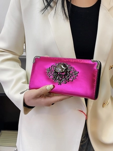Women Long Wallet PU Leather With Skull Metal Decor Punk Gothic Style Zipper Clutch Purse Large Capacity Phone Pocket