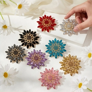 Elegant crystal flower brooches in multiple colors for women's coats and suits