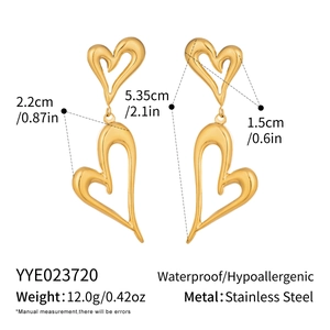 Detailed dimensions of gold stainless steel heart-shaped dangle earrings with waterproof finish