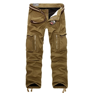 Pantaloni cargo uomo kaki con tasche multiple, cintura intrecciata e orlo con coulisse