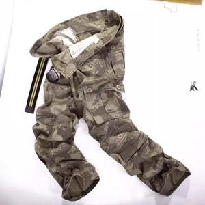 Men's loose camouflage cargo pants with multi-pockets and woven belt, woodland camo