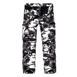 Men's thermal camouflage cargo pants with fleece lining and black canvas belt