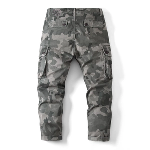 Pantalon cargo camouflage pour hommes en gris et vert olive avec plusieurs poches tactiques