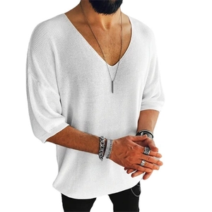 Men's casual V-neck knitted T-shirt in white with textured fabric and drop shoulder fit