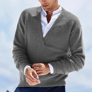 Slim fit men's V-neck long sleeve knitted sweater in textured grey fabric for winter