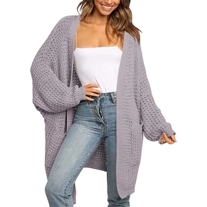 Women's light purple chunky knit cardigan with pockets and long sleeves in casual style