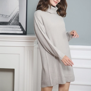 Elegant light grey turtleneck knit midi dress with a loose fit and ribbed texture