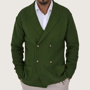 Men's heavy knit cardigan in army green with double-breasted buttons and large pockets