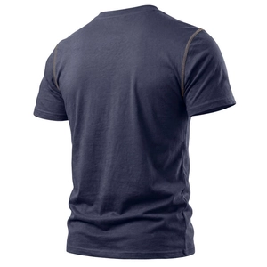 T-shirt da uomo blu navy a maniche corte con cuciture a contrasto sulla schiena