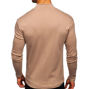 Vista posteriore della maglia kaki a collo alto slim fit da uomo in tessuto di maglia