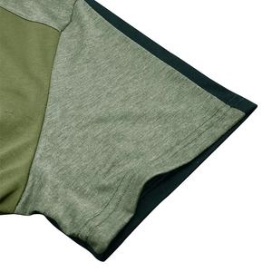 Dettagli delle maniche raglan e cuciture tricolore sulla maglia henley sport verde oliva