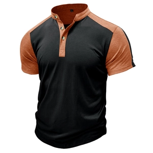 T-shirt Henley da uomo a maniche corte con design a contrasto nero e arancio-marrone