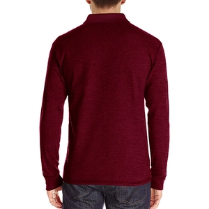 Vue arrière d'un polo homme à manches longues bordeaux avec texture en maille et poignets