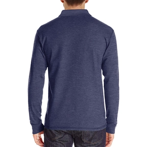 Vue arrière d'un polo à manches longues pour homme en bleu marine avec coupe ajustée