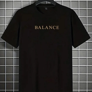 T-shirt épais en coton noir avec imprimé gothique Balance et col rond classique