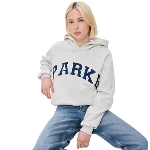 Light gray hooded sweatshirt with PARKER print, drop shoulder and denim jeans