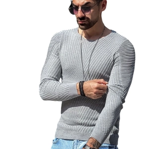 Slim fit men's grey long sleeve knit sweater with crew neck and diamond texture