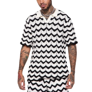 Ensemble tricot deux pièces pour homme avec motif chevron noir et blanc et design ajouré