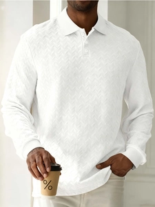 Polo blanc à manches longues pour hommes avec texture chevron et poignets côtelés