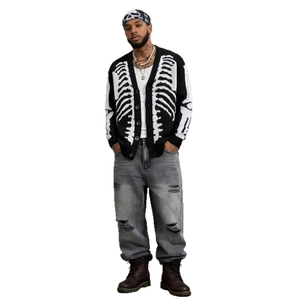Cardigan hip-hop oversize con motivo jacquard a scheletro bianco stile street