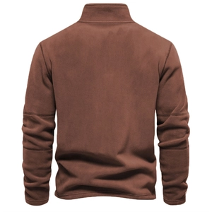 Vue arrière d'un sweat en polaire pour homme montrant les coutures renforcées au coude